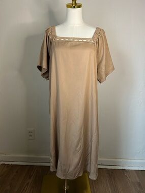Spense Beige Midi Dress with Square Neck